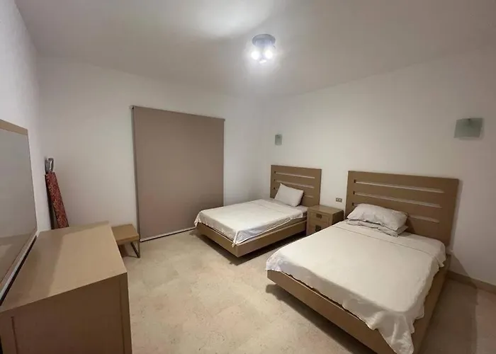 2br New Marina Retreat • Private Pool Hurghada
